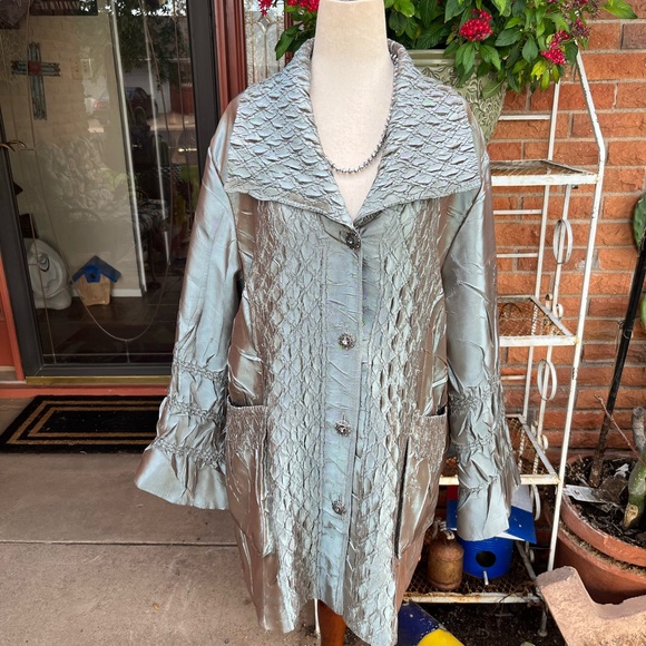 General Apparel • Women • Iridescent • Shiny • Turquoise • Size Medium • Jacket - Picture 7 of 16